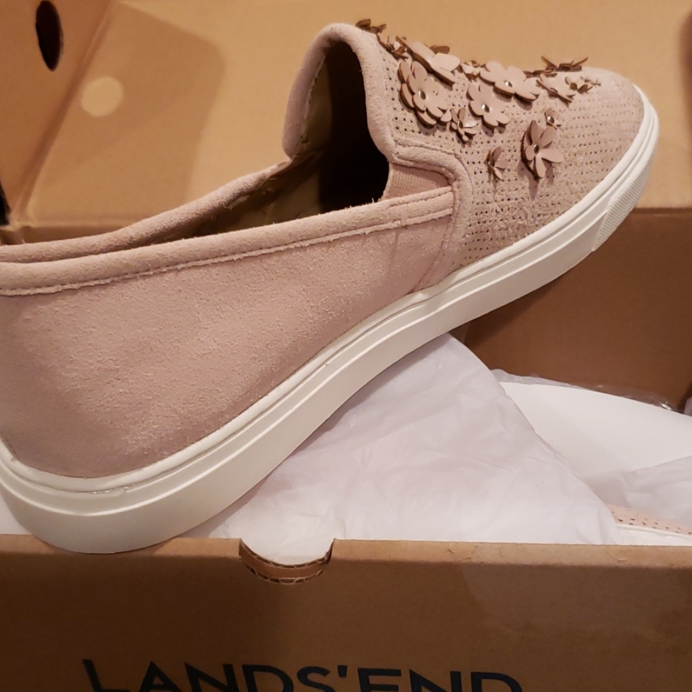 Land's End NEW Platform Flats Perf Suede Floral Stud Sneakers Shoes Women's 10 - Picture 7 of 8